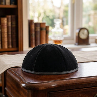 Velvet Plush Black Kippah 6 Parts, 21 cm Size 5 with Rim