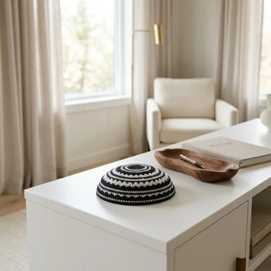 Knitted Kippah 18 cm- Black-white