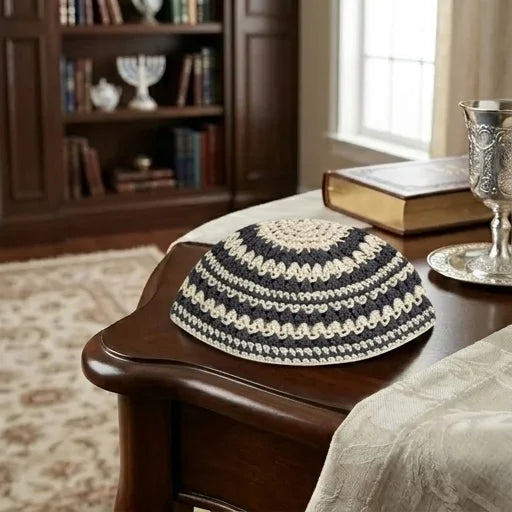 Frik Kippah 21 cm- Thick Knitted- Gray and Beige Striped Design