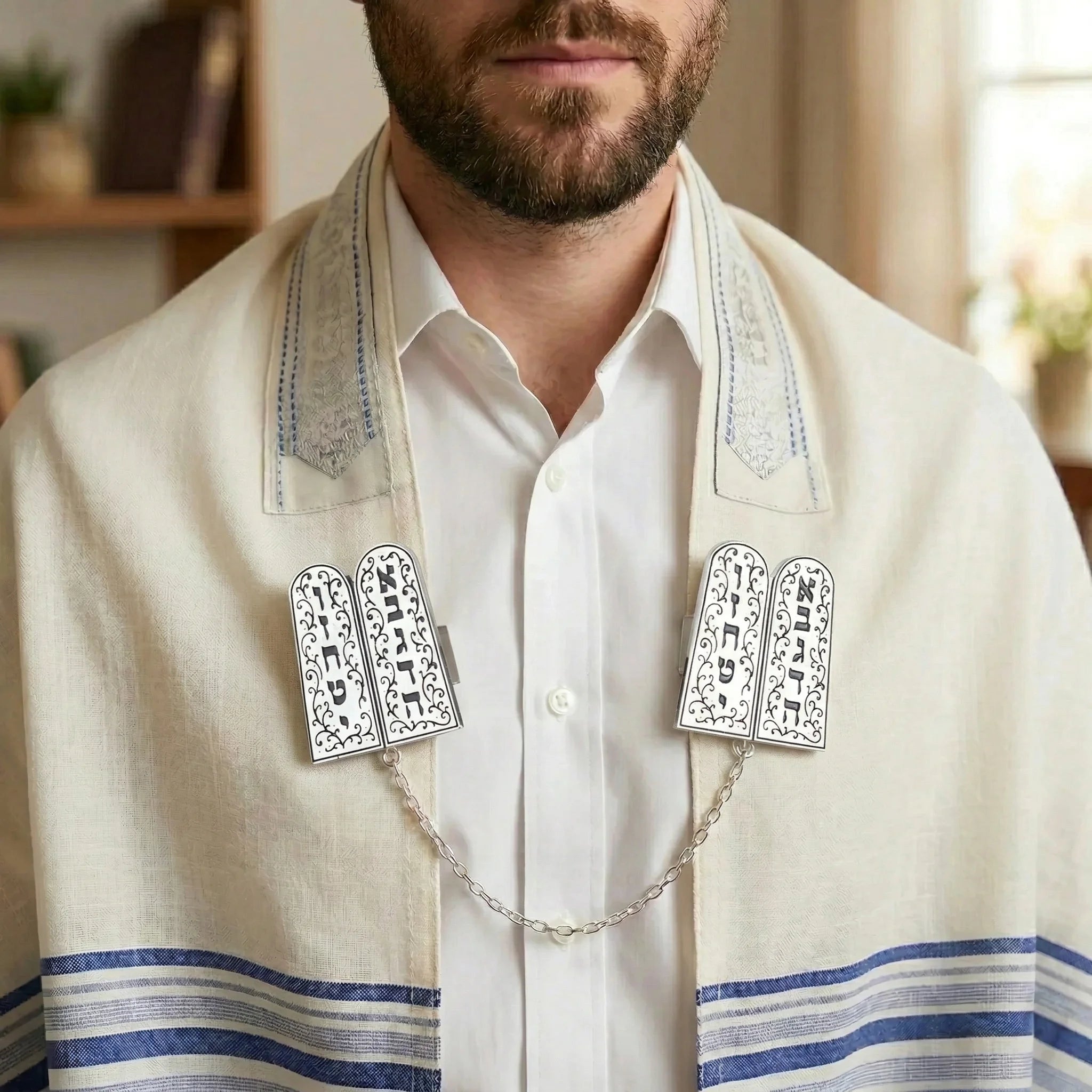 Nickel Tallit Clip "Luchot Habrit "" with Chain