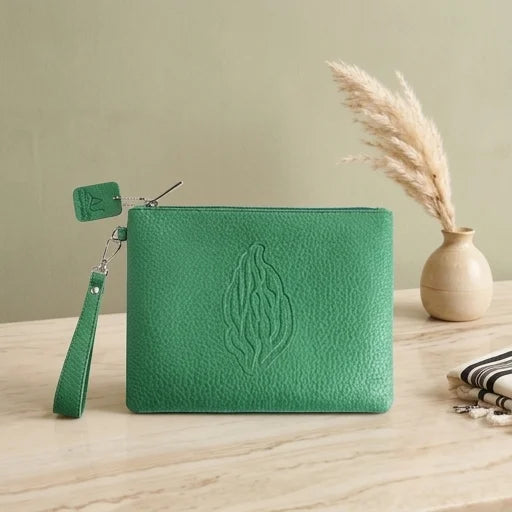 Leatherette Tefillin Bag 26.5*20.5 cm with Stamped Letters- Green